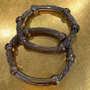 Mixed metal stretch bracelets